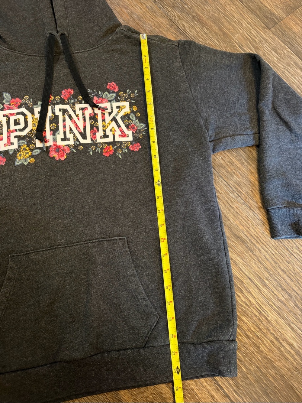 Victoria’s Secret Pink Everyday Lounge Campus Grey Floral Pullover Hoodie Size M - Picture 4 of 7